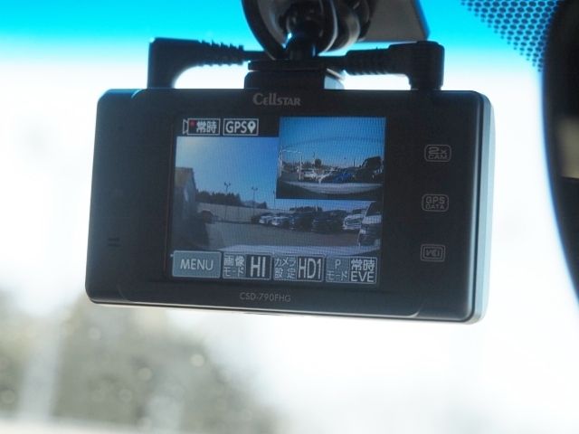 TOYOTA LEXUS ES300H 2019 Image 31