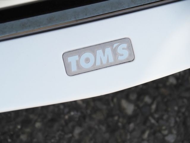 TOYOTA LEXUS ES300H 2019 Image 31