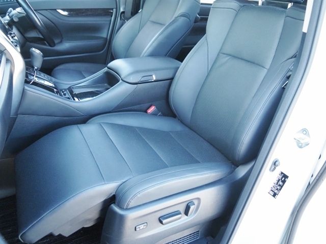 TOYOTA ALPHARD HYBRID 4WD 2021 Image 31