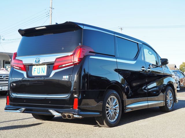 TOYOTA ALPHARD HYBRID 4WD 2022 Image 31