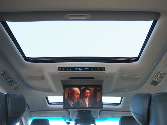 TOYOTA ALPHARD HYBRID 4WD 2022 Image 31