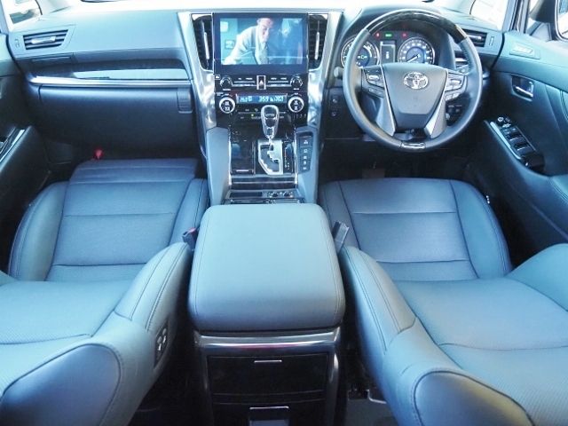 TOYOTA ALPHARD HYBRID 4WD 2022 Image 31