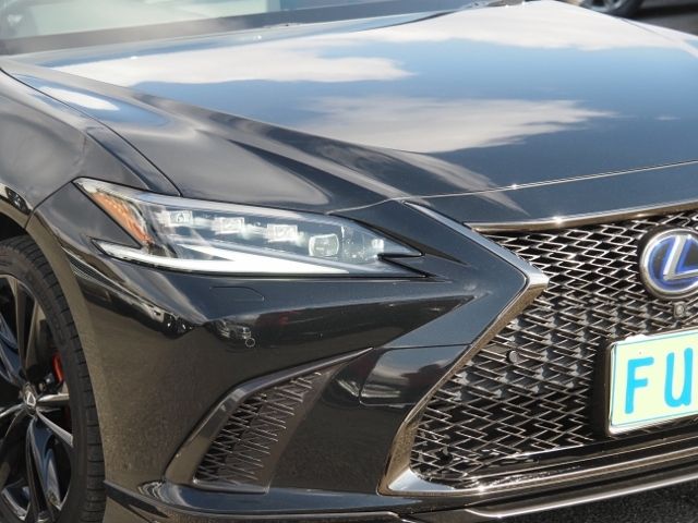 TOYOTA LEXUS ES300H 2021 Image 31