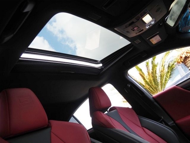 TOYOTA LEXUS ES300H 2021 Image 31