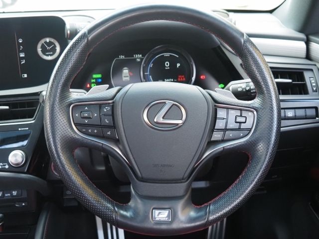 TOYOTA LEXUS ES300H 2021 Image 31