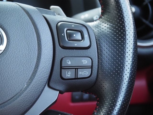 TOYOTA LEXUS IS300H 2021 Image 31