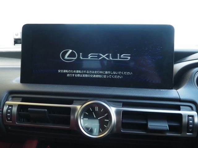 TOYOTA LEXUS IS300H 2021 Image 31