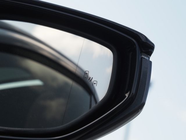 TOYOTA LEXUS IS300H 2021 Image 31