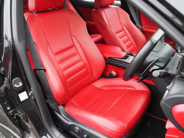 TOYOTA LEXUS IS350 2021 Image 31