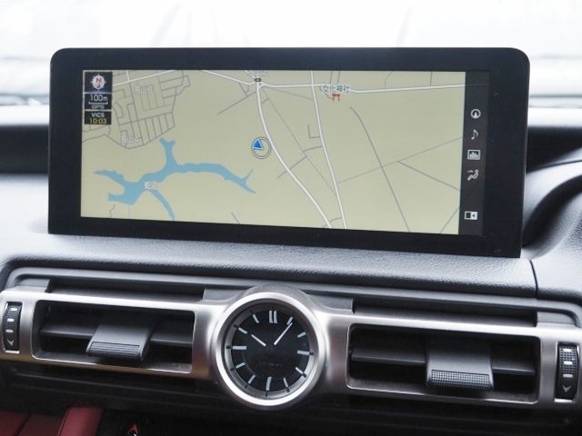 TOYOTA LEXUS IS350 2021 Image 31