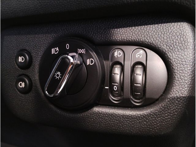 BMW MINI COOPER D CLUBMA 2022 Image 31