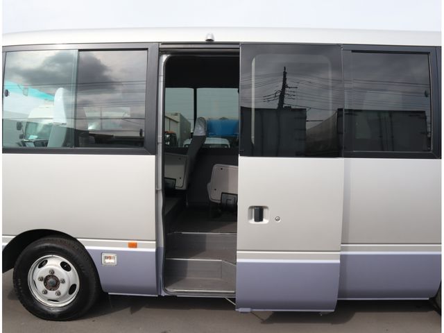 NISSAN CIVILIAN 2018 Image 31