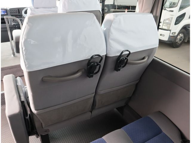 NISSAN CIVILIAN 2018 Image 31