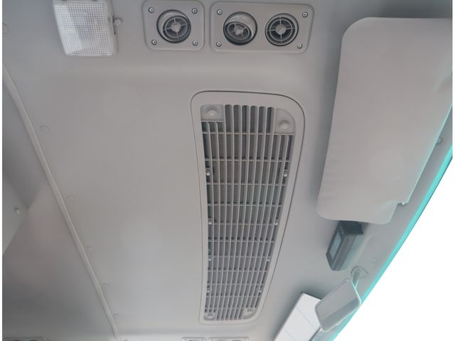 NISSAN CIVILIAN 2018 Image 31