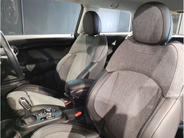 BMW MINI COOPER D 2021 Image 31