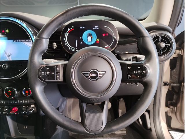 BMW MINI COOPER D 2021 Image 31