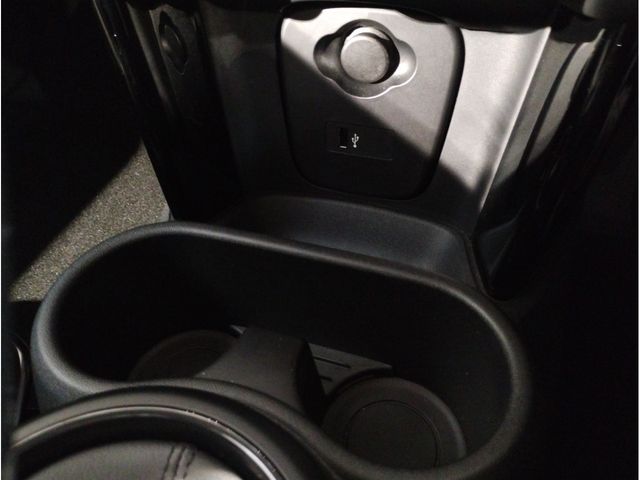 BMW MINI COOPER D 2021 Image 31