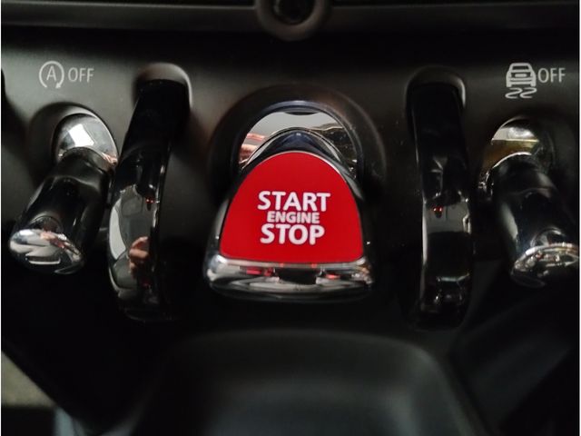 BMW MINI COOPER D 2021 Image 31