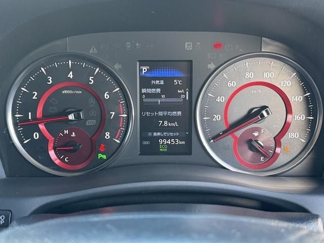 TOYOTA ALPHARD 2018 Image 31