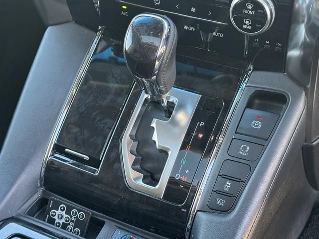 TOYOTA ALPHARD 2018 Image 31