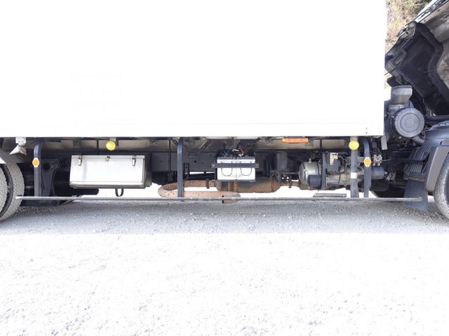 HINO RANGER 2012 Image 31