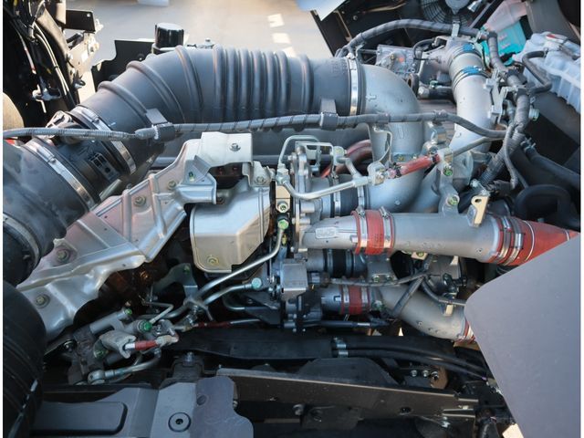 HINO PROFIA 2025 Image 31