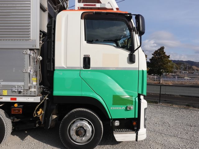 ISUZU GIGA 2017 Image 31