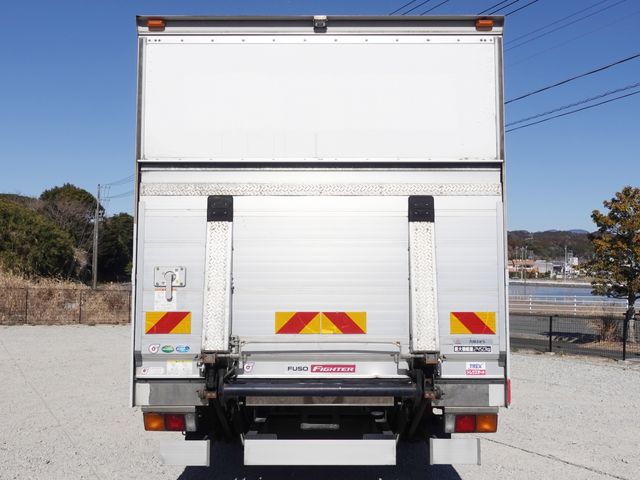 MITSUBISHI FUSOU FIGHTER 2018 Image 31