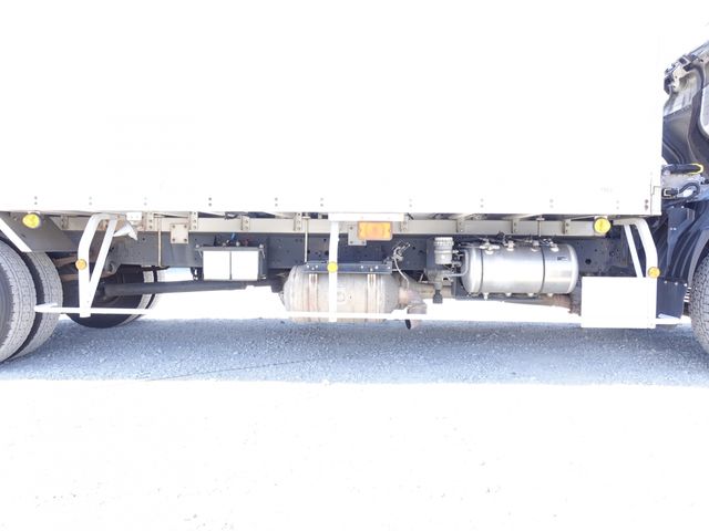 MITSUBISHI FUSOU FIGHTER 2018 Image 31