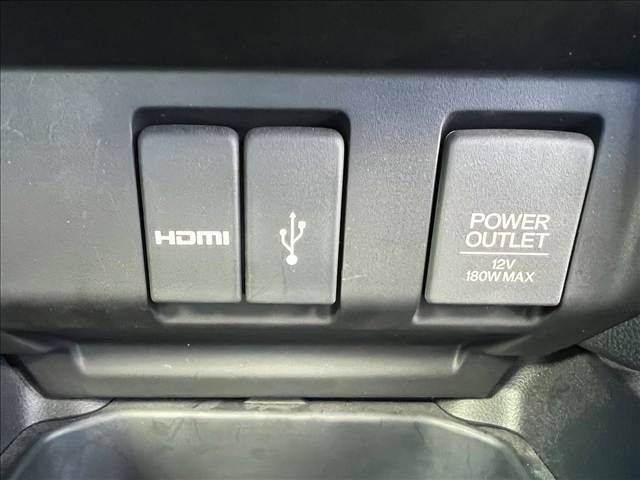 HONDA FIT HYBRID 2017 Image 31