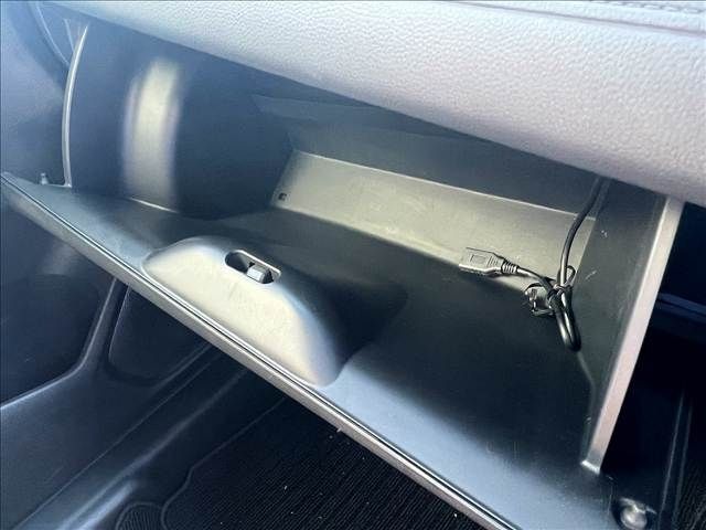 HONDA FIT HYBRID 2017 Image 31