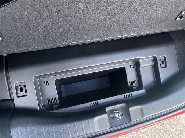 HONDA FIT HYBRID 2017 Image 31