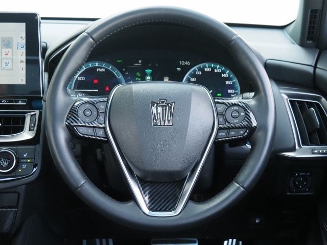 TOYOTA CROWN SEDAN HYBRID 2021 Image 31