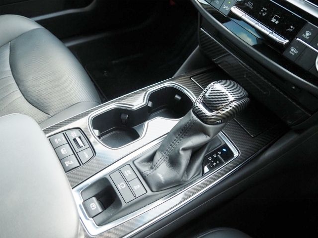 TOYOTA CROWN SEDAN HYBRID 2021 Image 31