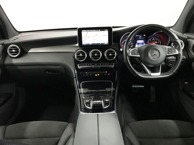 MERCEDES BENZ GLC CL 2018 Image 31