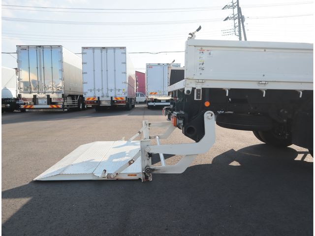 HINO DUTRO 2022 Image 31