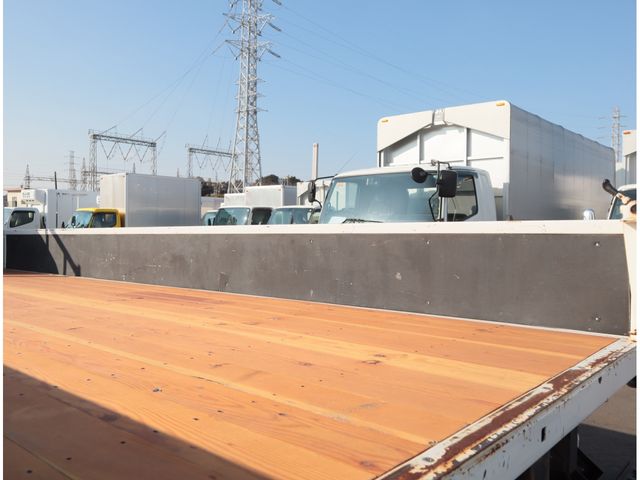 HINO DUTRO 2022 Image 31