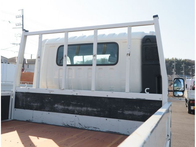 HINO DUTRO 2022 Image 31