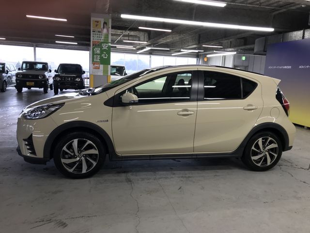 TOYOTA AQUA 2019 Image 31