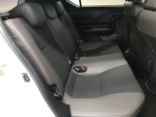 TOYOTA AQUA 2019 Image 31