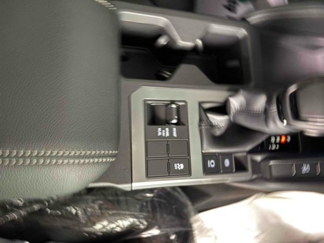 TOYOTA LANDCRUISER 250 2024 Image 31