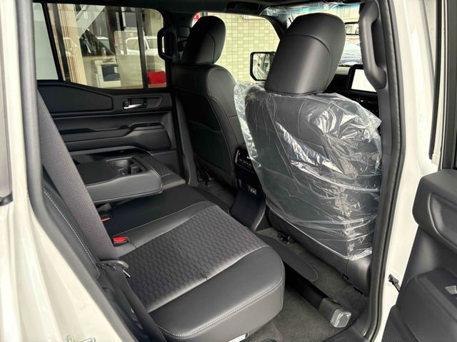 TOYOTA LANDCRUISER 250 2024 Image 31