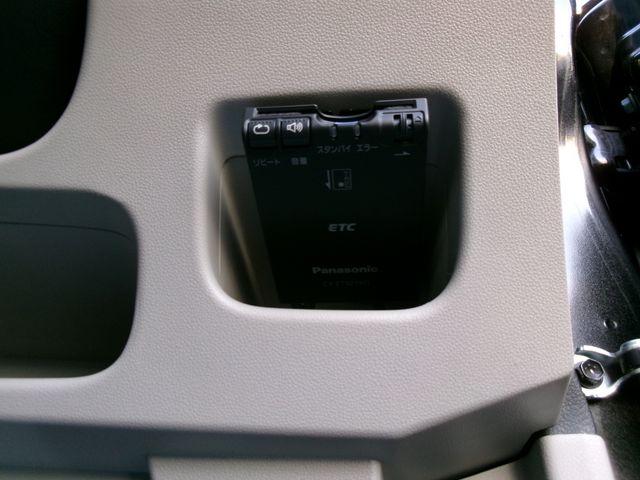 DAIHATSU MOVE 2017 Image 31