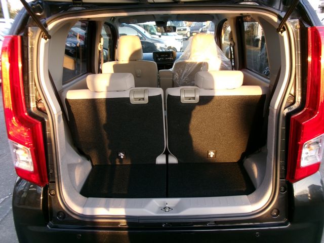 DAIHATSU MOVE 2017 Image 31