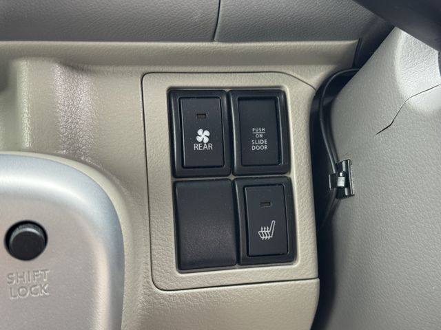 NISSAN NV100 CLIPPER RIO 4W 2015 Image 31