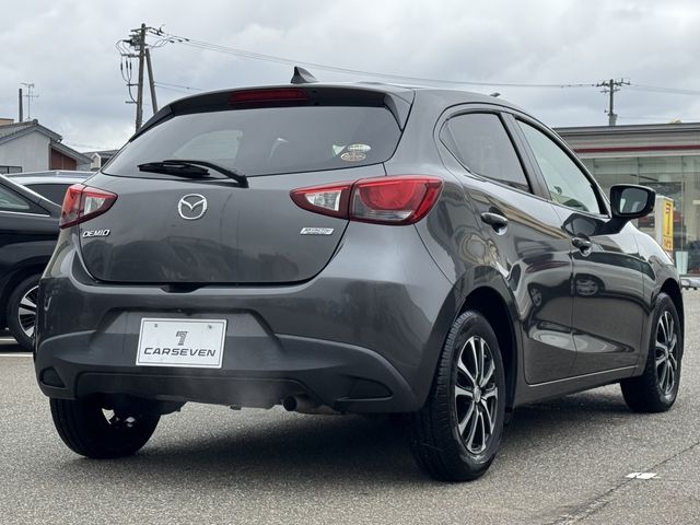MAZDA DEMIO 2017 Image 31
