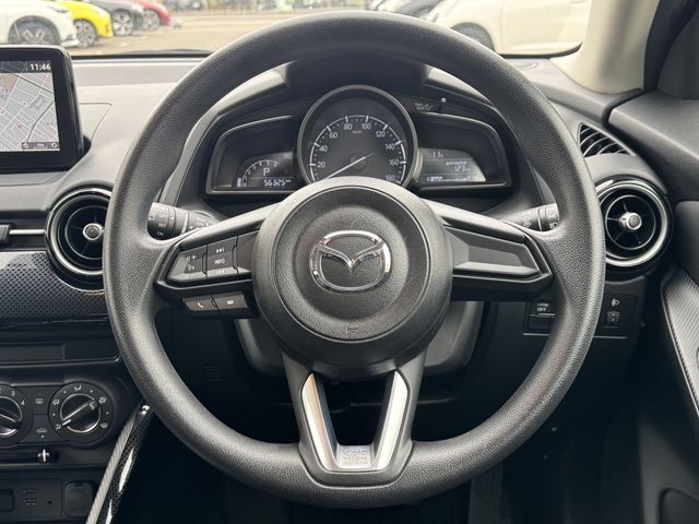 MAZDA DEMIO 2017 Image 31
