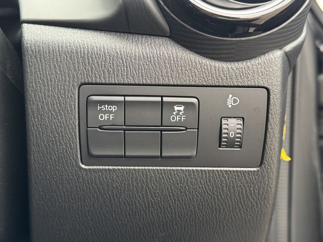 MAZDA DEMIO 2017 Image 31