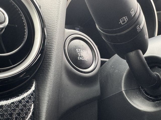 MAZDA DEMIO 2017 Image 31