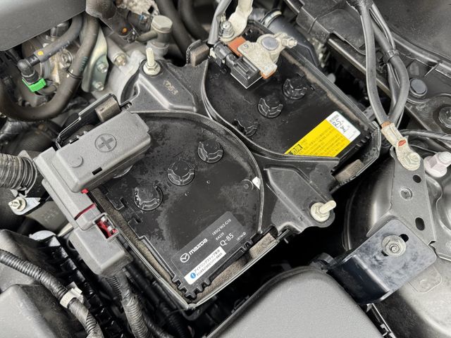 MAZDA DEMIO 2017 Image 31